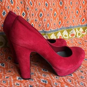 Gianni Bini Chunky Suede Platforms